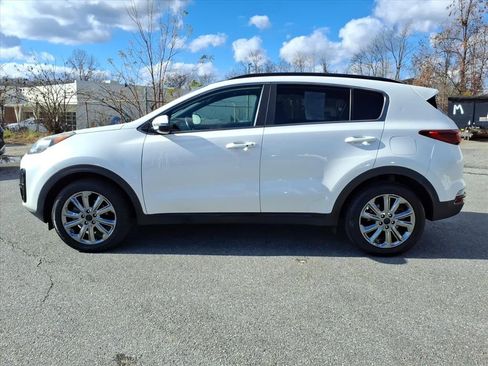Used 2021 Kia Sportage S w/ S AWD Premium Package image 6