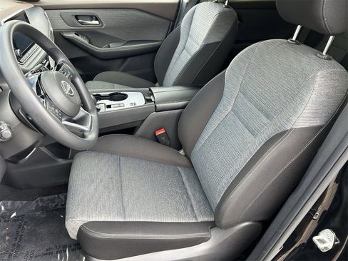 Certified 2023 Nissan Rogue SV image 23