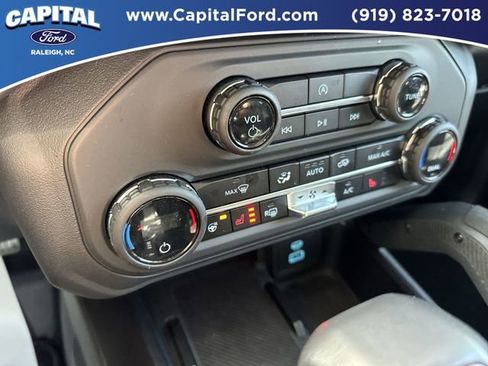 Certified 2025 Ford Bronco Badlands image 29