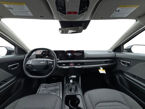 New 2025 Kia K4 EX image 9