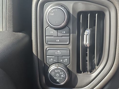 Used 2021 Chevrolet Silverado 2500 W/T w/ WT Fleet Convenience Package AWD/4WD image 20