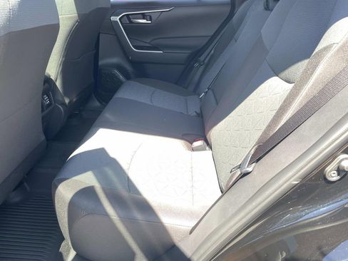 Used 2025 Toyota RAV4 XLE w/ Convenience Package FWD image 13