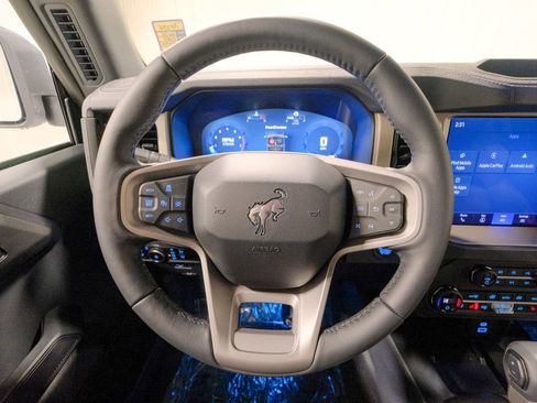 New 2025 Ford Bronco Outer Banks image 34