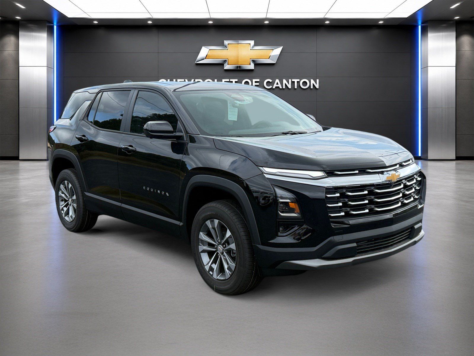 New 2027 Chevrolet Equinox LT w/ Convenience Package II FWD image 3