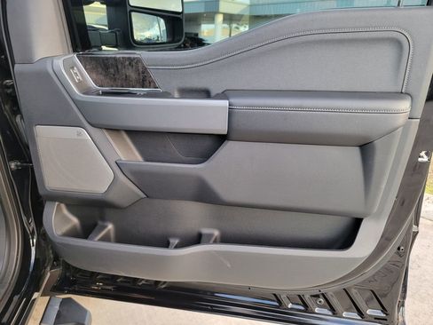 Used 2024 Ford F250 Lariat w/ Lariat Ultimate Package image 13