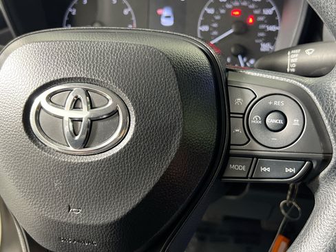 Used 2024 Toyota Corolla LE FWD image 20
