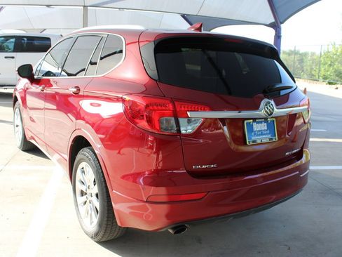 Used 2018 Buick Envision Essence FWD image 3