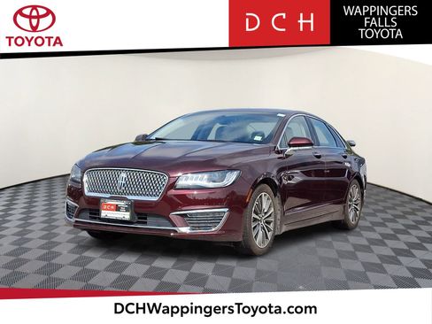 Used 2018 Lincoln MKZ Premiere FWD image 1
