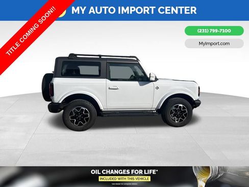Used 2023 Ford Bronco Outer Banks image 8