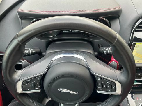 Used 2020 Jaguar F-PACE S AWD/4WD image 33