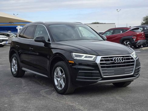 Used 2018 Audi Q5 2.0T Premium Plus w/ Premium Plus Package image 3