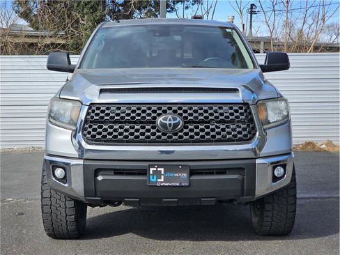 Used 2018 Toyota Tundra SR5 image 7