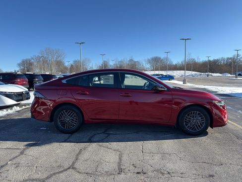 New 2026 Nissan Sentra SV image 4