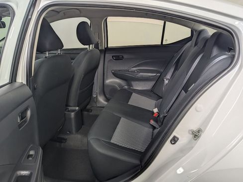 Used 2021 Nissan Versa S FWD image 24