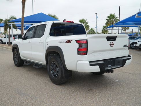 Used 2024 Nissan Frontier PRO-4X w/ Pro Premium Package image 8