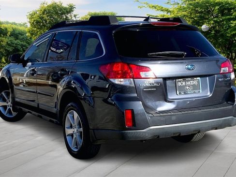 Used 2013 Subaru Outback 2.5i Limited w/ Moonroof Pkg image 4