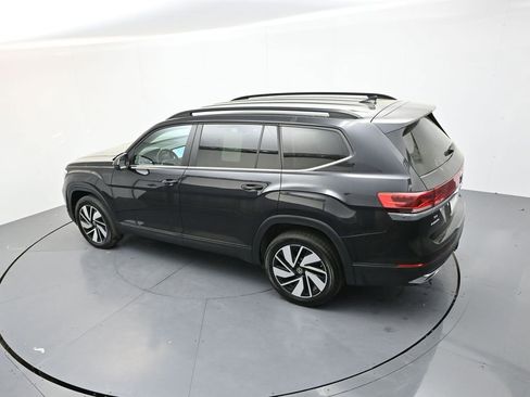 Used 2025 Volkswagen Atlas SE FWD image 27
