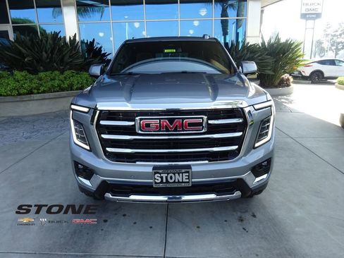 New 2026 GMC Yukon XL Elevation image 2