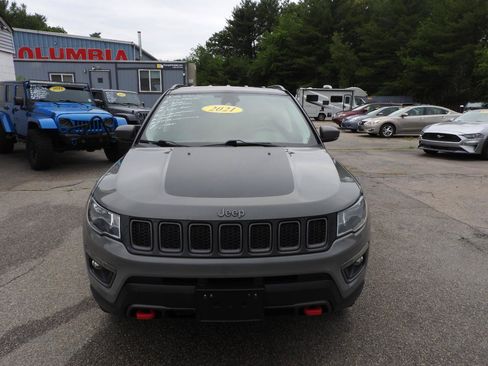Used 2021 Jeep Compass Trailhawk AWD/4WD image 3