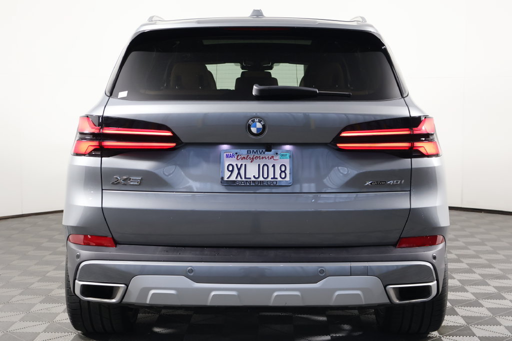 Certified 2026 BMW X5 xDrive40i AWD/4WD image 5