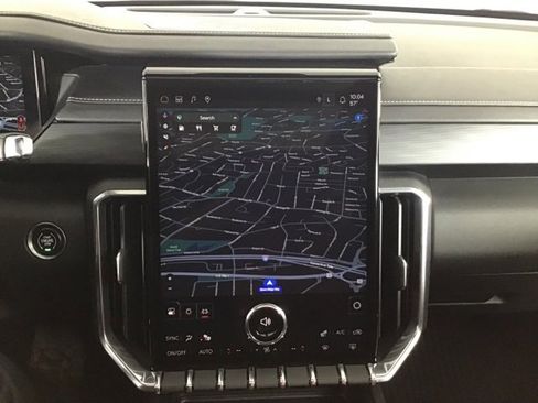 Used 2024 GMC Acadia Elevation w/ Luxury Package image 16