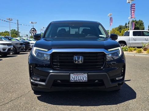 Used 2023 Honda Ridgeline RTL-E image 2