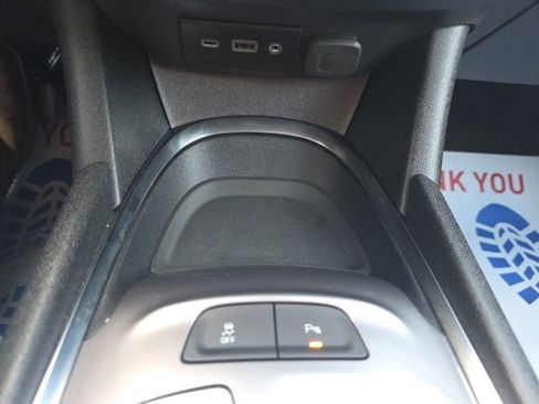 Used 2024 Chevrolet Malibu LT image 18