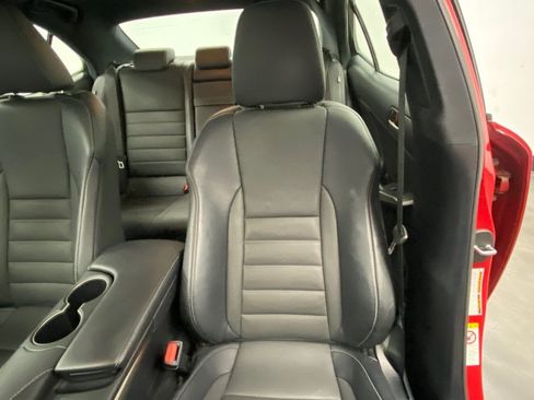 Used 2019 Lexus IS 300 AWD image 17
