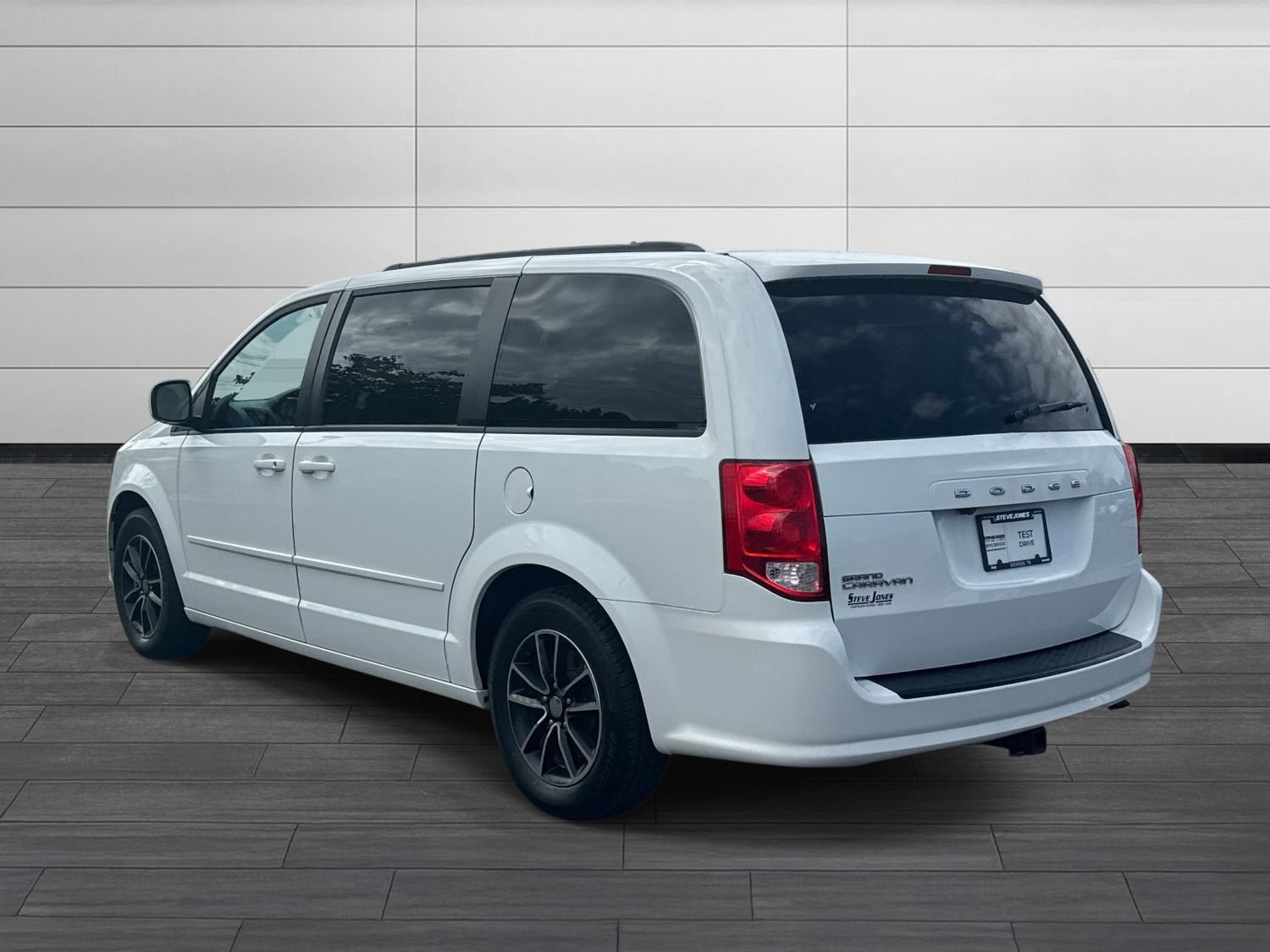 Used 2017 Dodge Grand Caravan SE FWD image 7