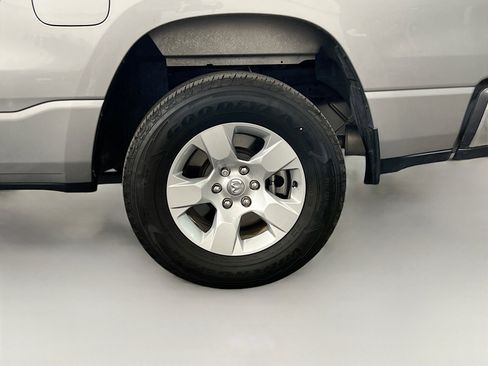 Used 2022 RAM 1500 Big Horn image 23