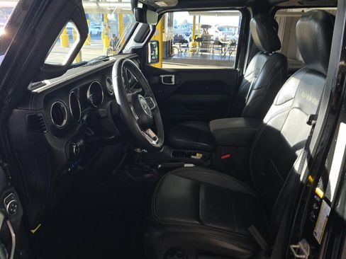 Used 2022 Jeep Wrangler Unlimited Sahara w/ Cold Weather Group image 7