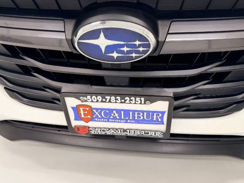 Used 2023 Subaru Legacy Premium image 32