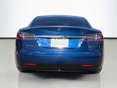 Used 2017 Tesla Model S 75D image 4