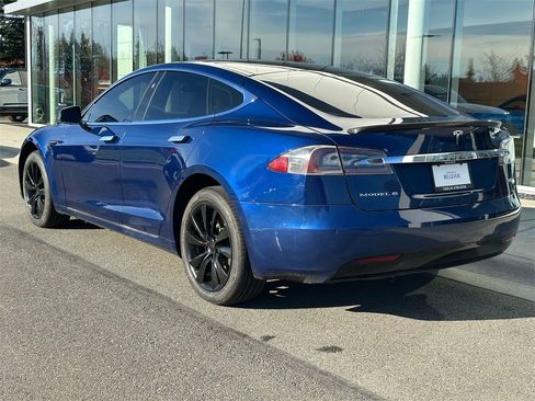 Used 2016 Tesla Model S 90D image 3