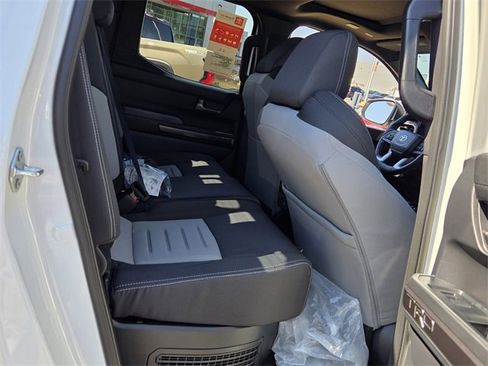 Used 2025 Toyota Tacoma TRD Off-Road w/ TRD Off Road Upgrade Package image 14