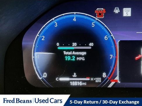 Used 2024 Toyota Grand Highlander Limited image 13