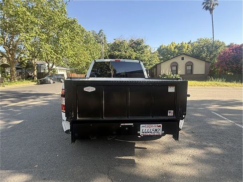 Used 2018 Ford F150 XL w/ Equipment Group 101A Mid RWD image 4
