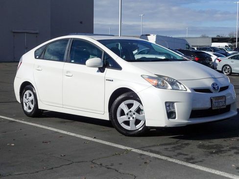 Used 2011 Toyota Prius One image 5
