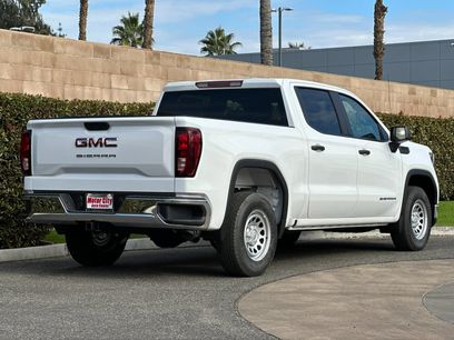 New 2026 GMC Sierra 1500 Pro w/ Pro Value Package