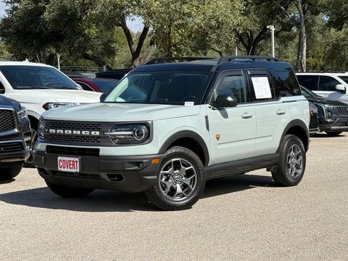Used 2023 Ford Bronco Sport Badlands AWD/4WD image 1