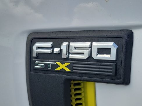 Used 2024 Ford F150 STX AWD/4WD image 10