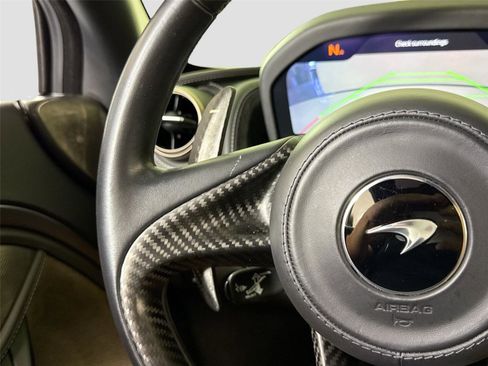 Used 2019 McLaren 720S image 22