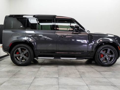 Used 2024 Land Rover Defender 110 X AWD/4WD image 10