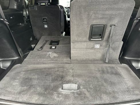 Used 2019 Jeep Compass Latitude w/ Popular Equipment Group image 17