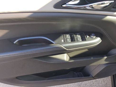 Used 2015 Cadillac SRX FWD image 21
