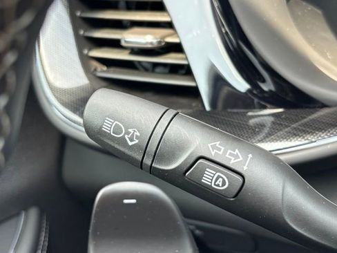 Used 2023 Buick Envision Essence w/ Sport Touring Package AWD/4WD image 24