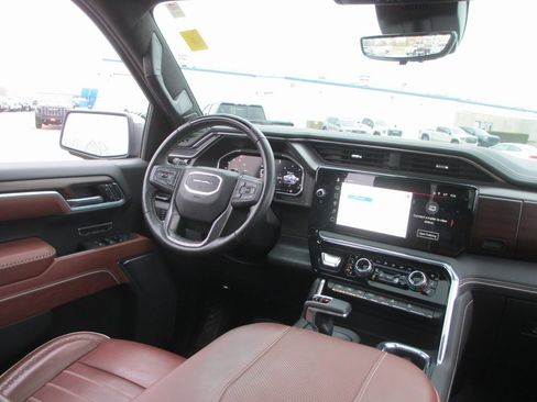 Used 2026 GMC Sierra 1500 Denali Ultimate image 28