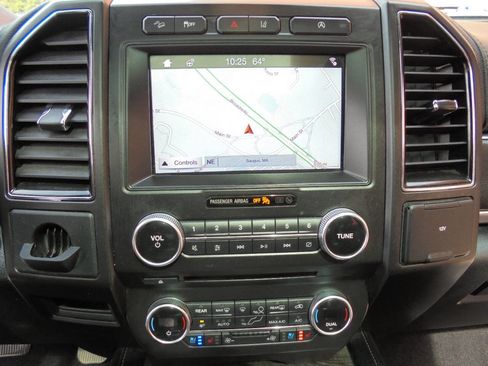 Used 2018 Ford Expedition Max Limited w/ Equipment Group 301A image 8