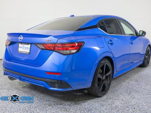 Used 2024 Nissan Sentra SR FWD image 7