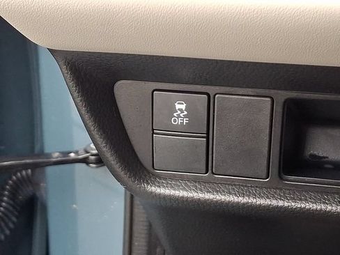 Used 2025 Honda HR-V LX image 26